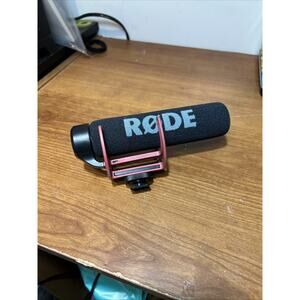 Rode VideoMic GO Lightweight On Camera Microphone Mint Condition